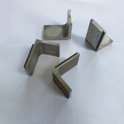 Gia công cắt dây CNC
