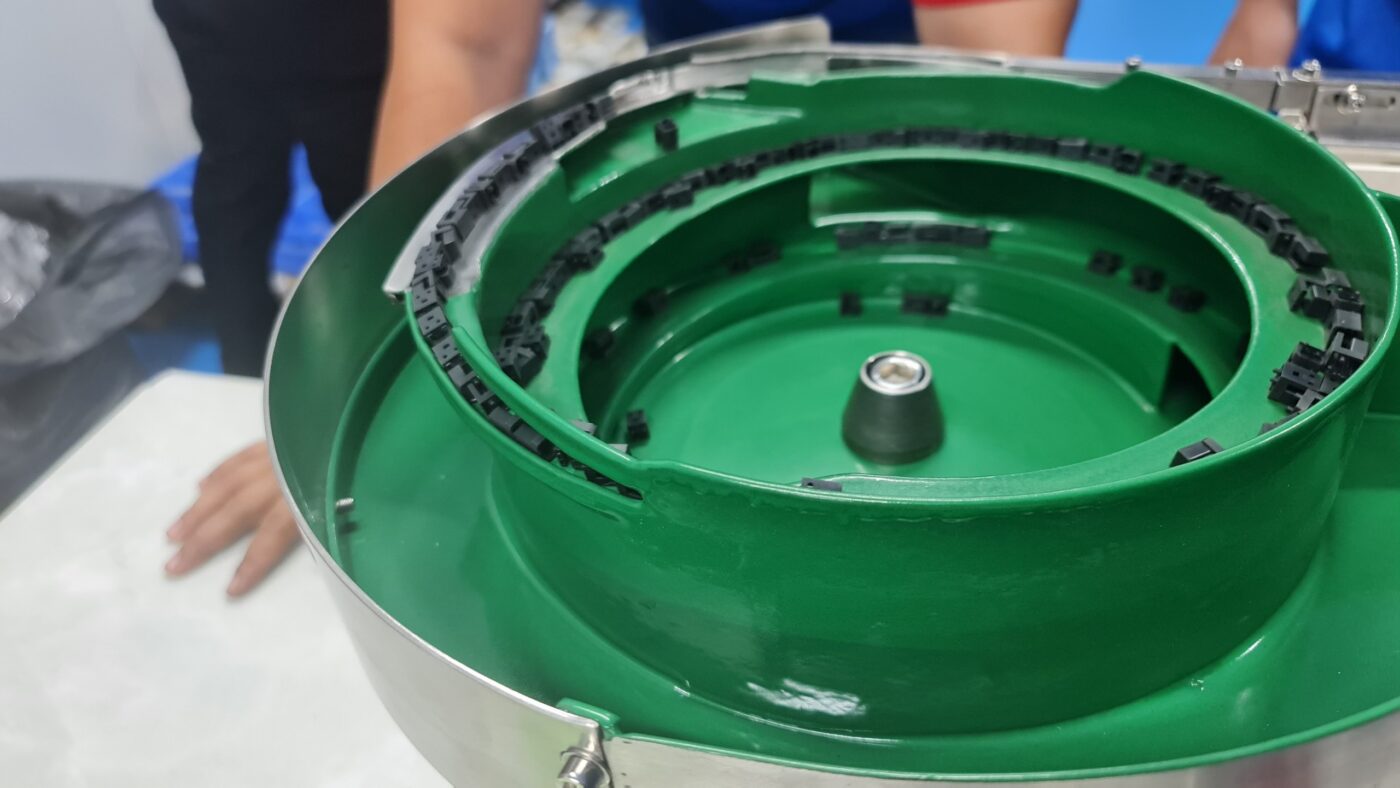 Phễu Rung Cấp Tự Động