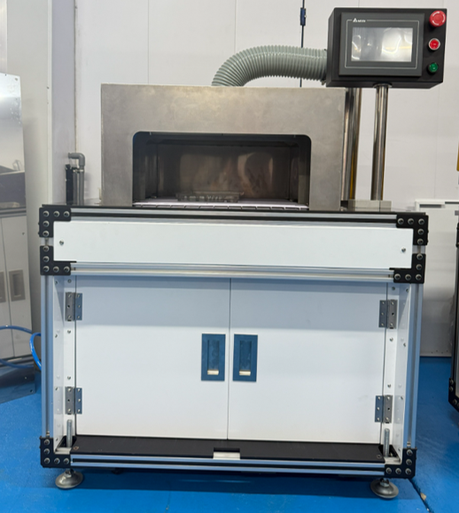 Máy vệ sinh khay nhựa Máy vệ sinh khay nhựa