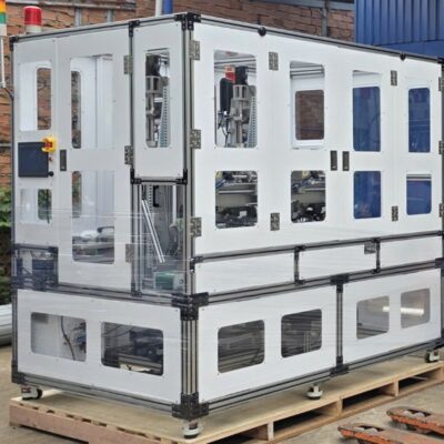 Máy xỏ găng tay tư động